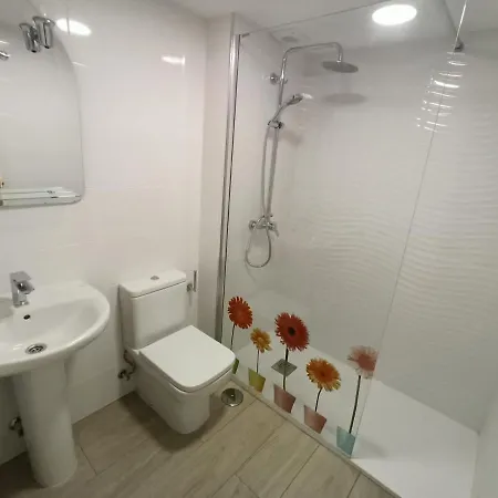 Frontbeach Apartment In Los Boliches Fuengirola Exterior photo